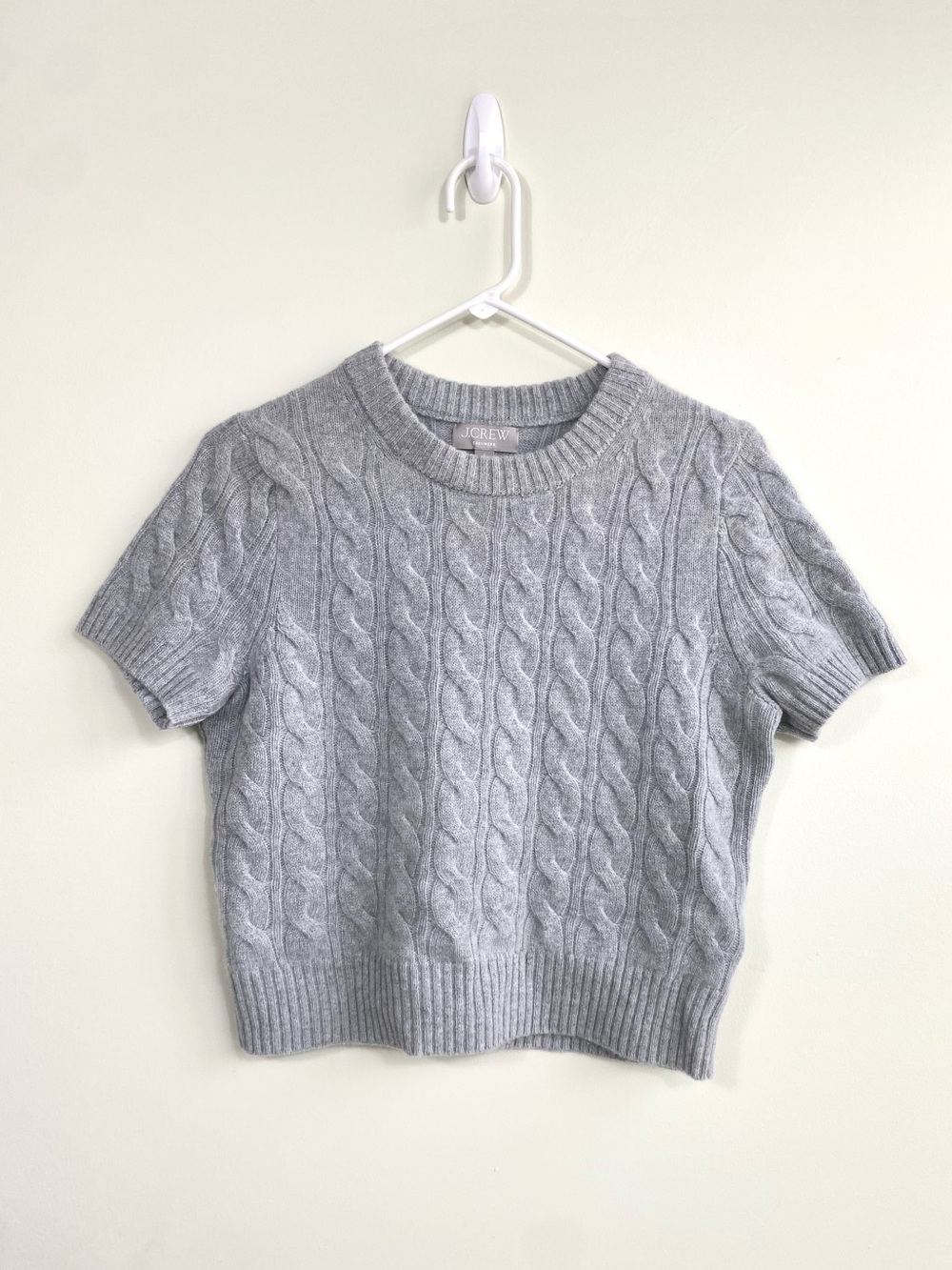 J. Crew 100% Cashmere Light Gray Cable Knit Short-Sleeve Sweater size small